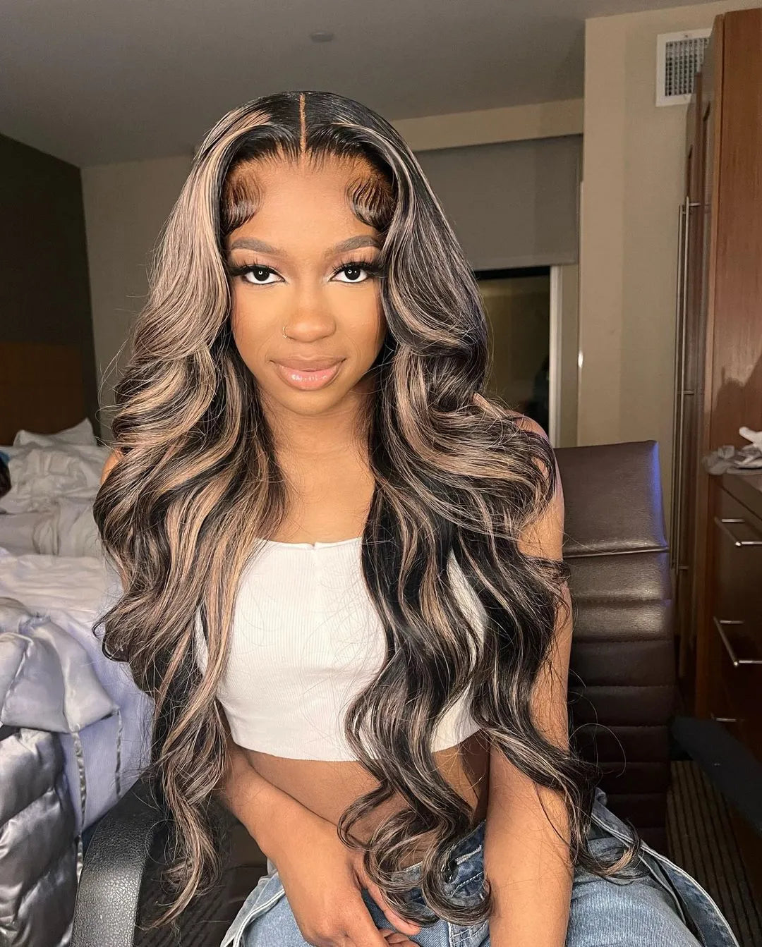 Lace Front Highlight Blonde Body Wave Human Hair Wigs
